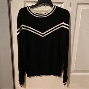 Embossed Women’s Top Size Medium